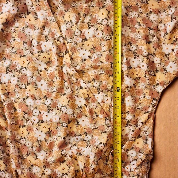 Buckle Black Floral Blouse – Women’s Small Boho Peasant Top – Smocked Waist Flow - Picture 5 of 9